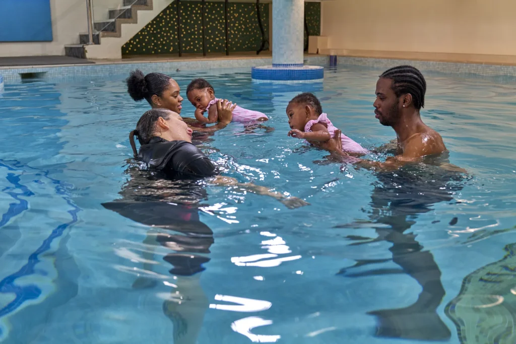 Parent and baby swimclasses aquill -swimclub london